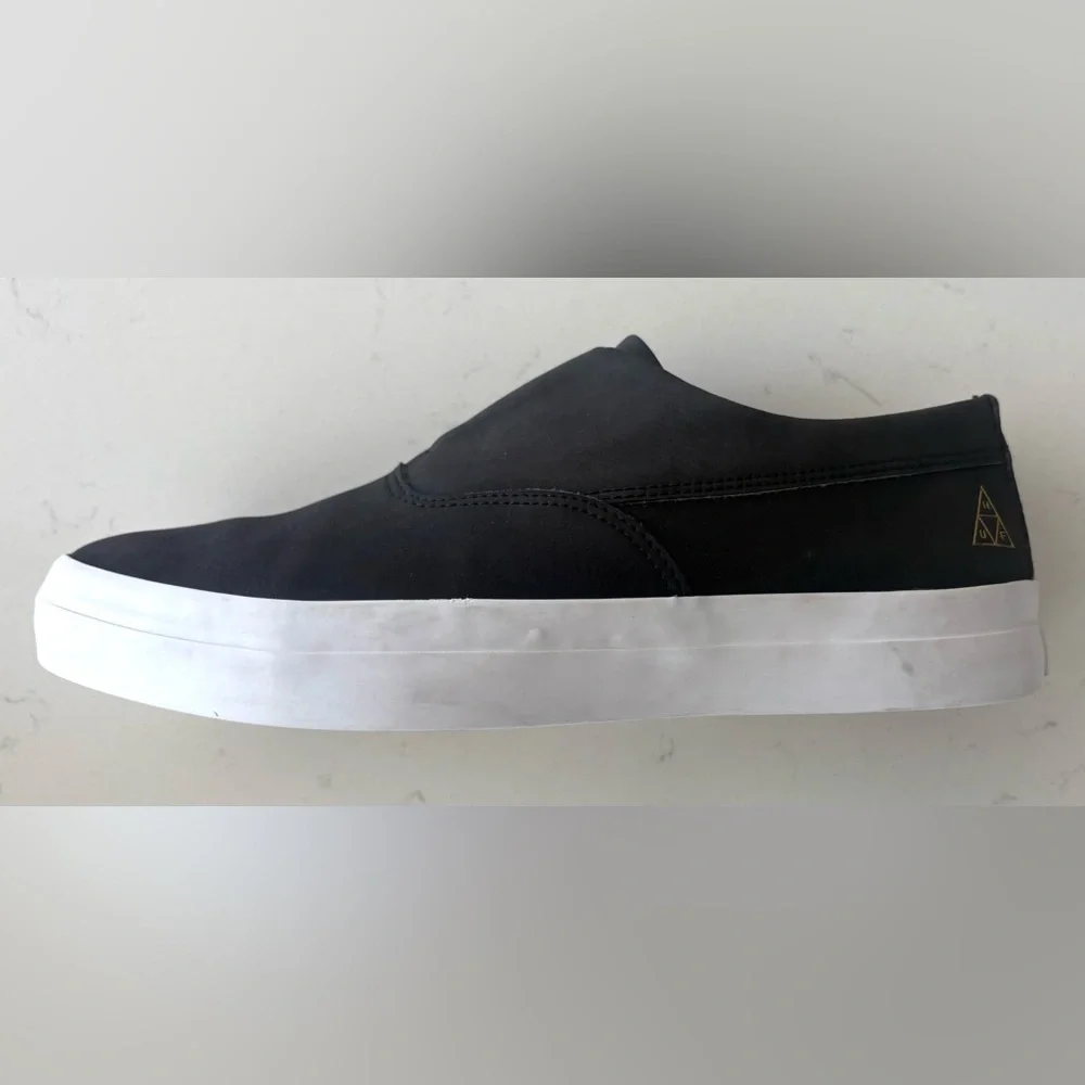 HUF Dylan Slip On Black Leather Skate Shoes White Rubber Size 6 EU 38 Jul 18 - Picture 6 of 9